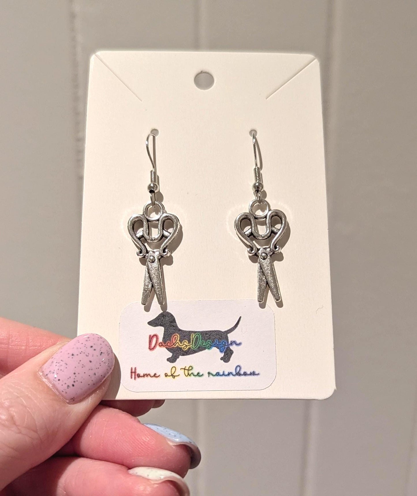 Vintage-Inspired Scissor Earrings