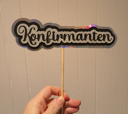 Håndlaget kakepynt til konfirmasjon